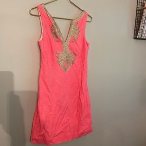 Hot Pink Lilly Pulitzer shift dress. Back zipper closure.